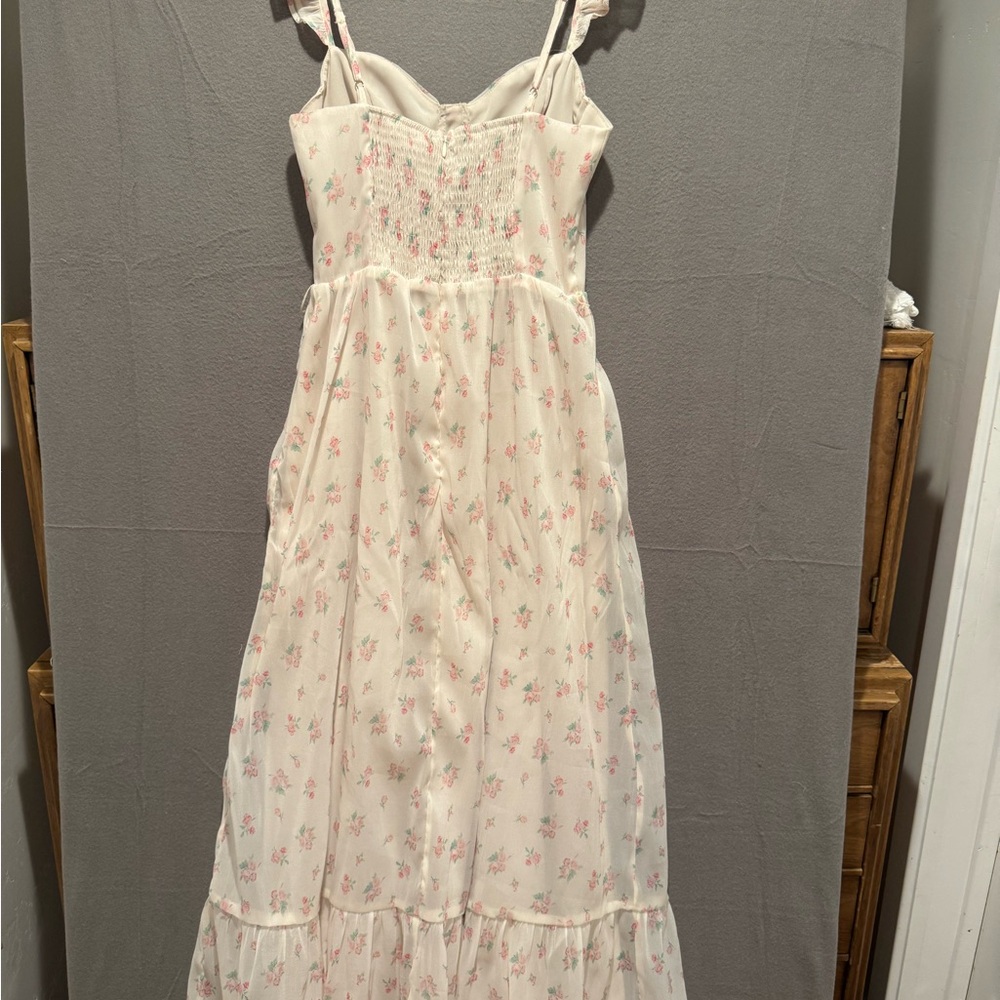 Storia Cream and Pink Floral Maxi Dress - Picture 8 of 9